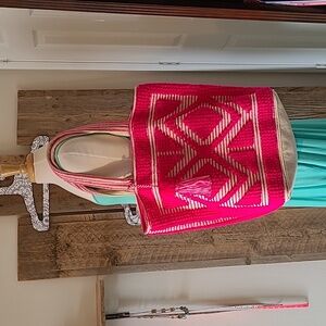 Fabulous MJ woven tote bag with giant pom pom